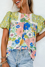 Load image into Gallery viewer, Green Bubble Sleeve Lace Trim Floral Mixed Print Blouse
