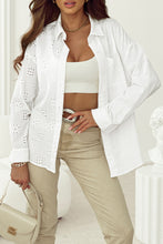 Load image into Gallery viewer, White Broidered Anglaise Crinkle Loose Shirt
