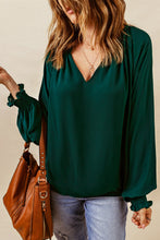 Load image into Gallery viewer, Green Pleated V Neck Puffy Sleeve Blouse
