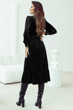 Load image into Gallery viewer, Black Velvet Buttoned Puff Sleeve V Neck Split Midi Dress
