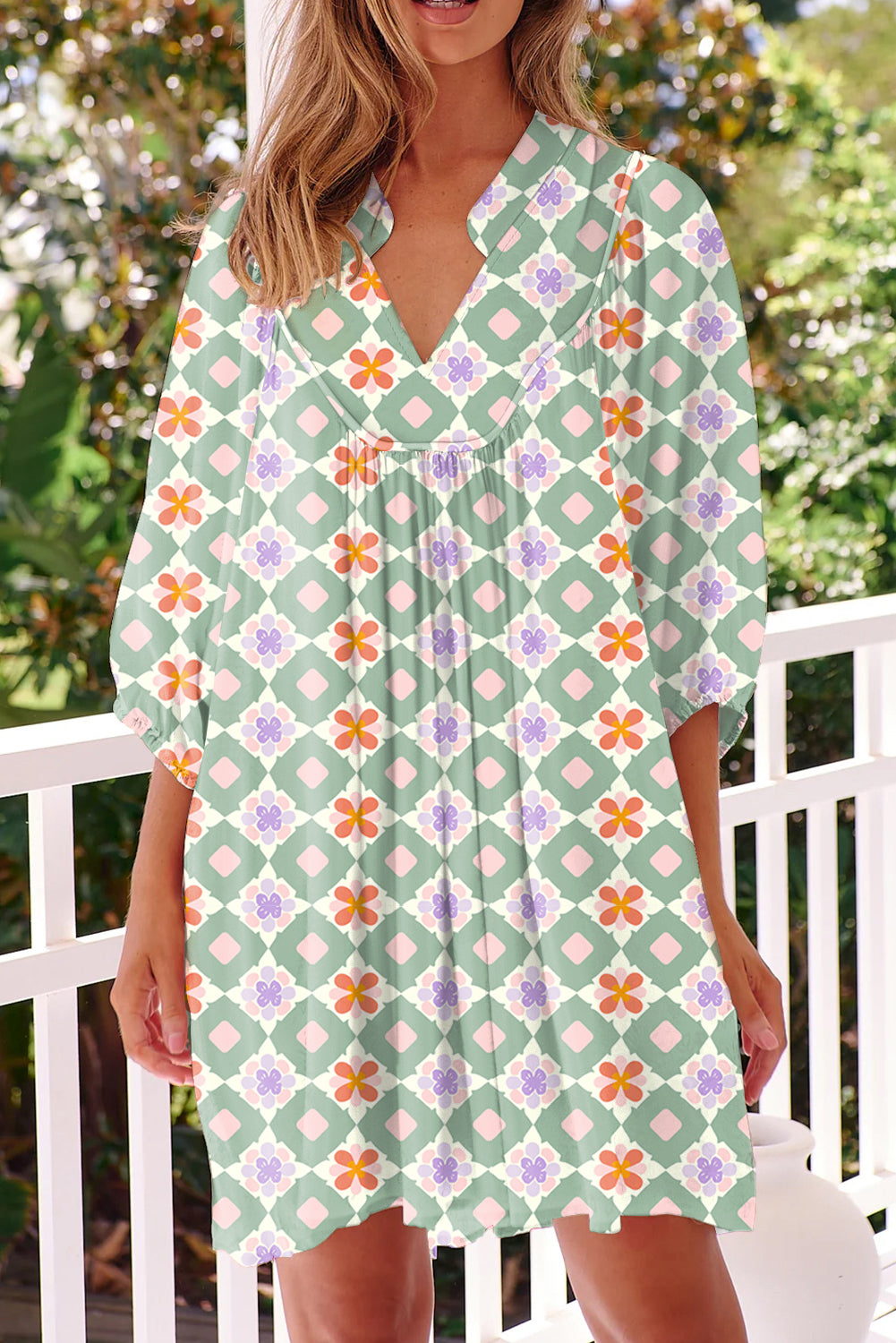 Green Geometric Floral Print 3/4 Sleeve Notched Neck Mini Dress