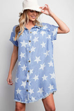 Load image into Gallery viewer, Sky Blue Stars Frayed Hem Collared Short Sleeve Denim Dress
