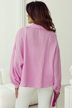 Load image into Gallery viewer, Bonbon Solid Color Puff Sleeve Crinkled Shirt
