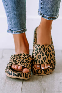 Pink Leopard Print Thick Sole Slip On Slippers