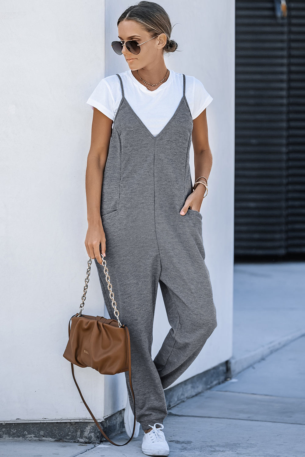 Green Textured Sleeveless V-Neck Pocketed Casual Jumpsuit