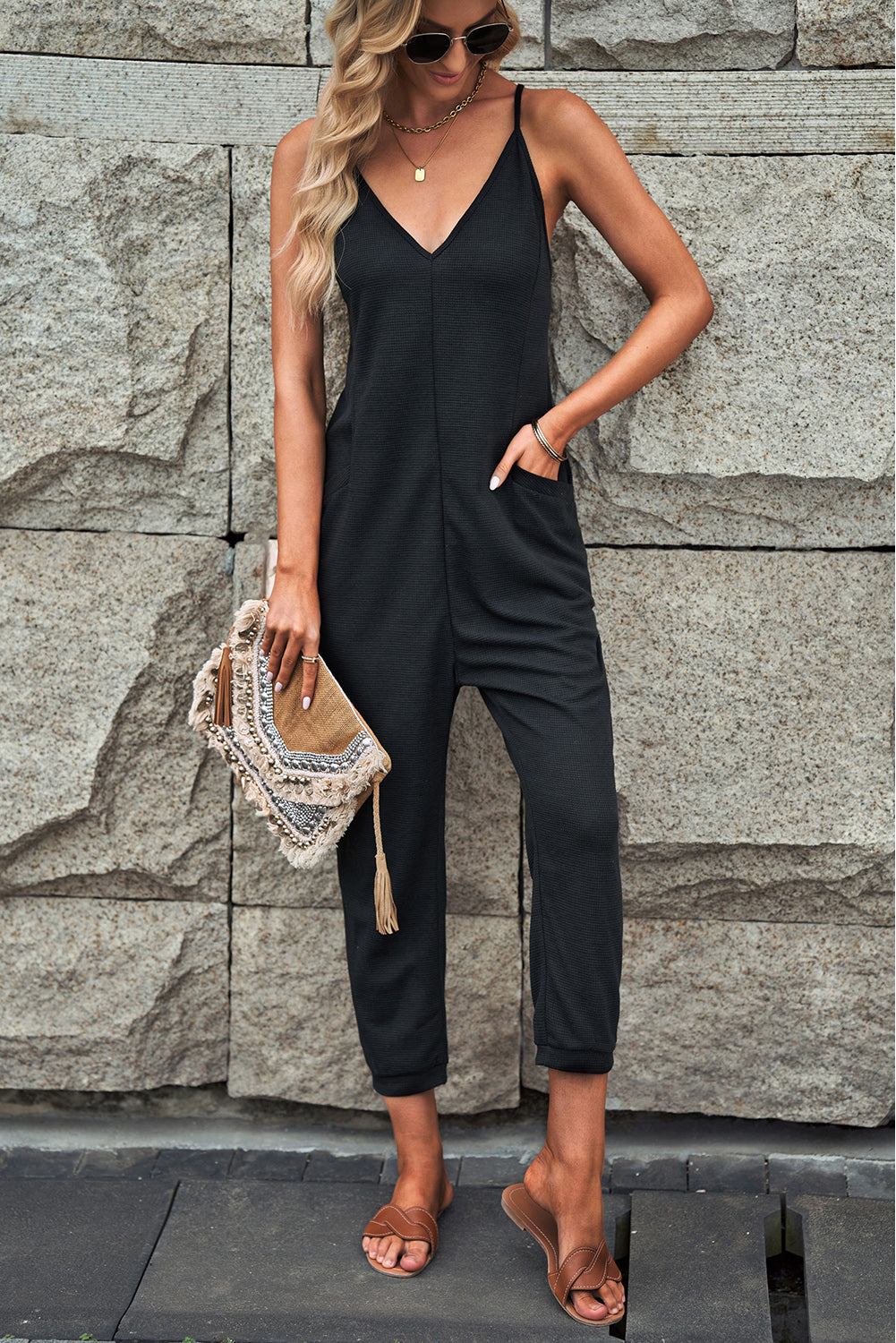 Green Textured Sleeveless V-Neck Pocketed Casual Jumpsuit