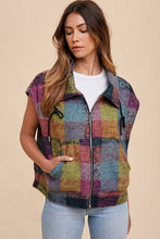 Load image into Gallery viewer, Multicolor Plaid Print Side Pockets Zipped Loose Vest
