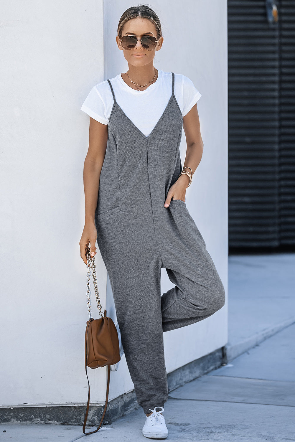 Green Textured Sleeveless V-Neck Pocketed Casual Jumpsuit