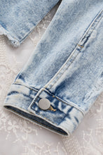 Load image into Gallery viewer, Sky Blue Lapel Distressed Raw Hem Buttons Denim Jacket
