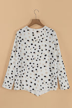 Load image into Gallery viewer, Green Polka Dot Print Button Front V Neck Blouse
