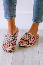 Load image into Gallery viewer, Pink Leopard Print Thick Sole Slip On Slippers
