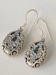 Sterling Silver Dangle Earrings Oval Filigree Flower Design Bali